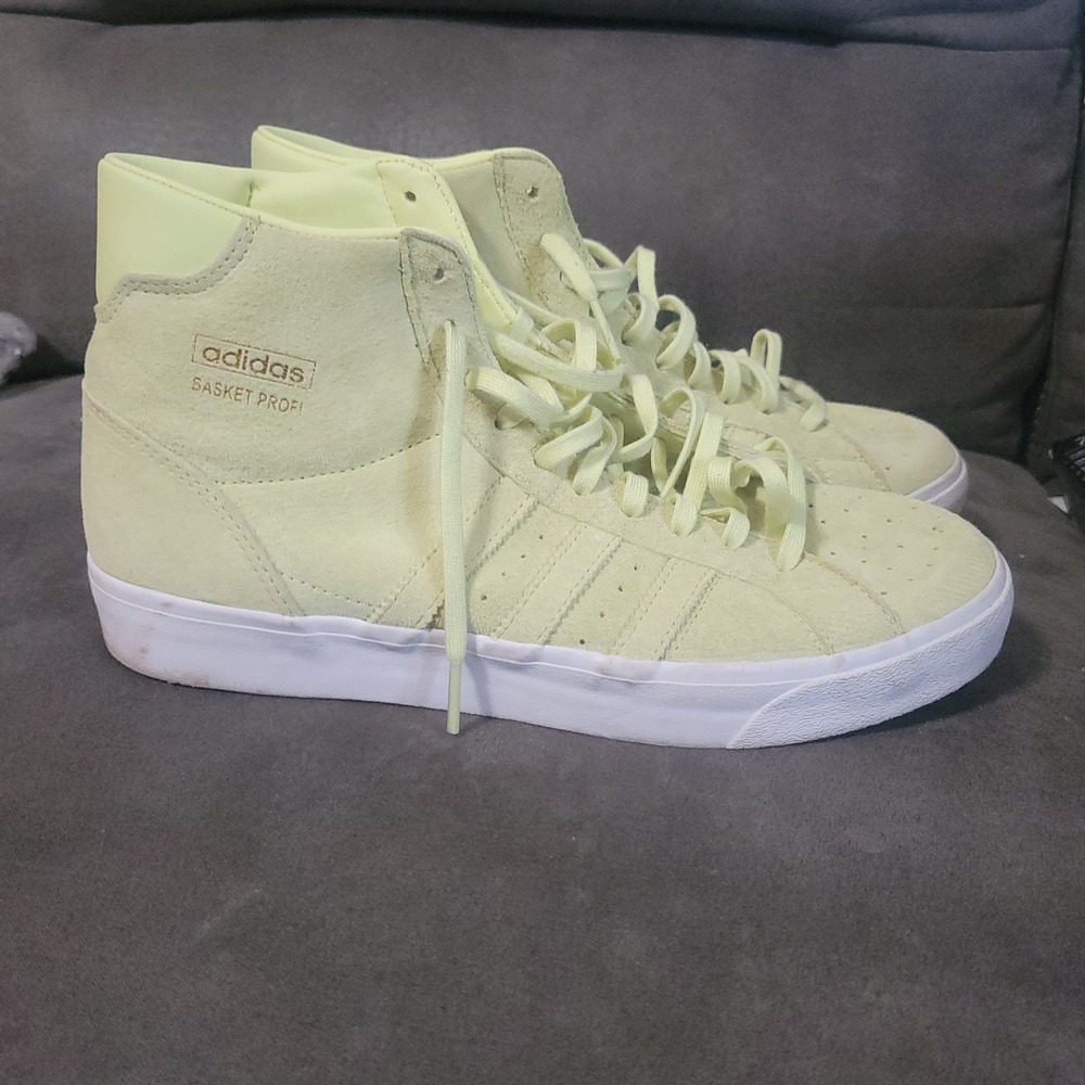 Adidas High Top Basket Profi Women's Athletic Suede Sneakers Shoes FW3129 sz 9.5